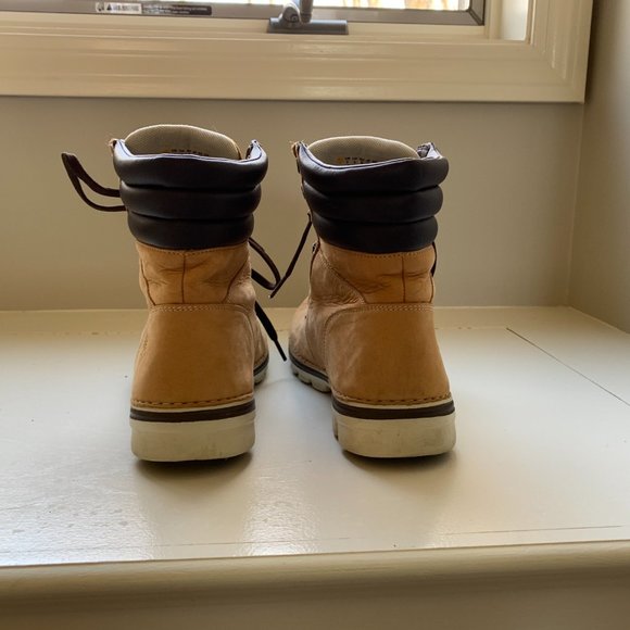 Timberland Casual Boot - Picture 3 of 5